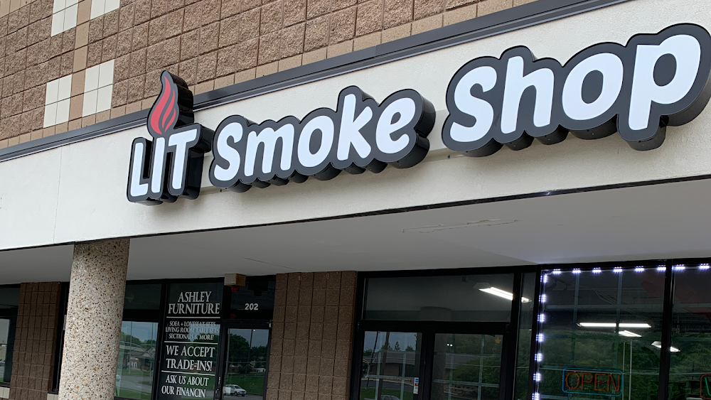Lit smoke shop